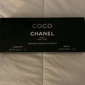 CocoChanel Pressed Powder Parfum Compact